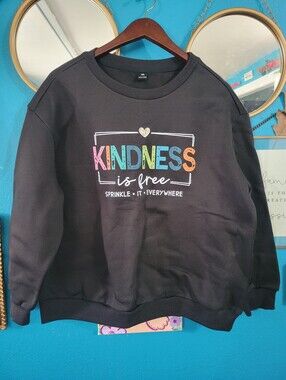 Black 'Kindness is Free' Graphic Sweatshirt NWOT